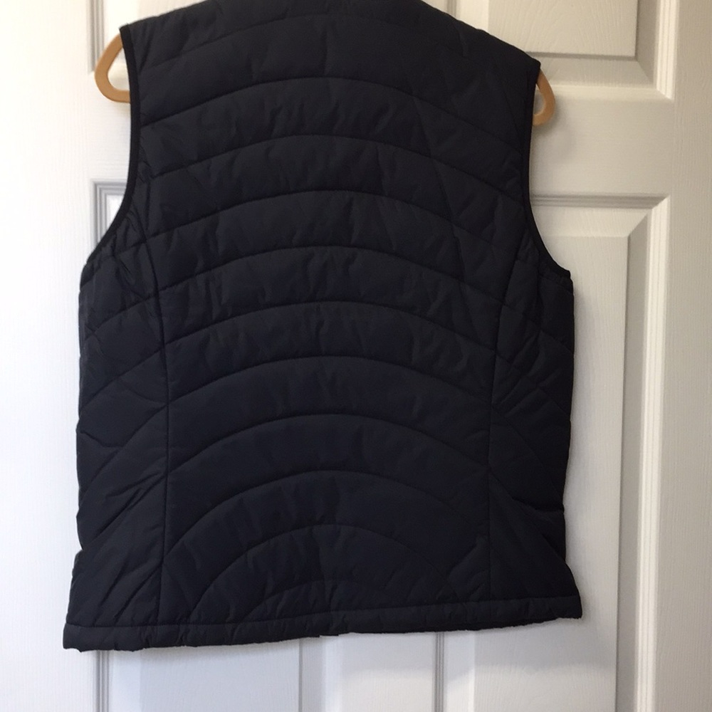 LANDS’ END Vest - Picture 3 of 4